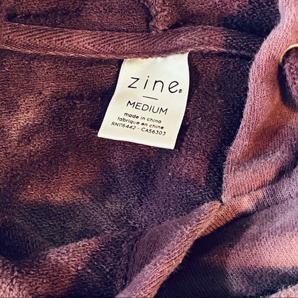 Zumiez tie dye hoodie sz M - Picture 7 of 8